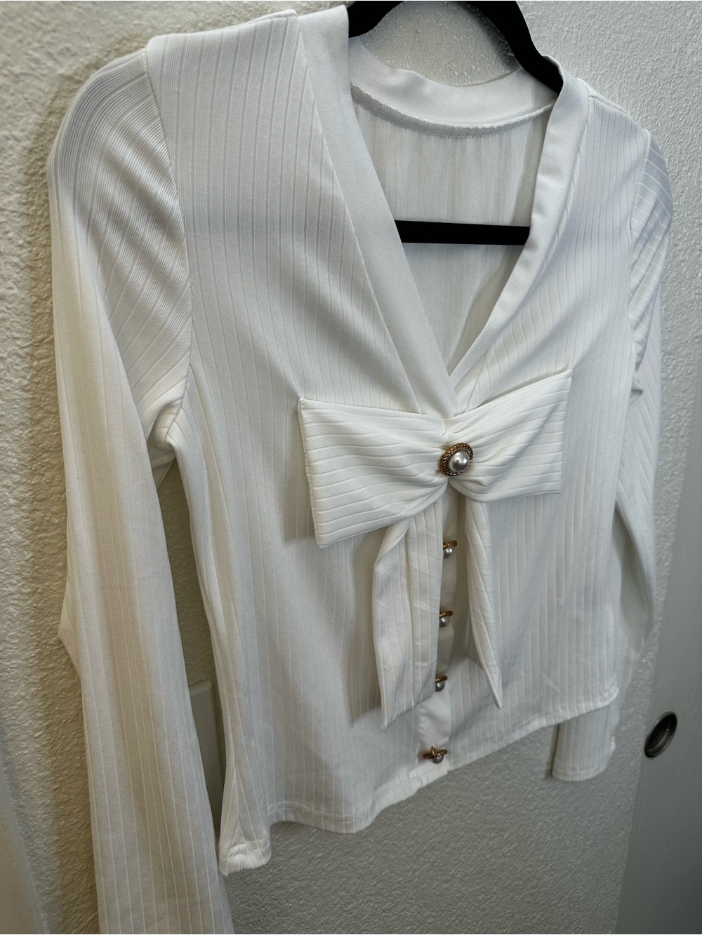 Women's White Bow-Front Long Sleeve Blouse with Pearl Accent